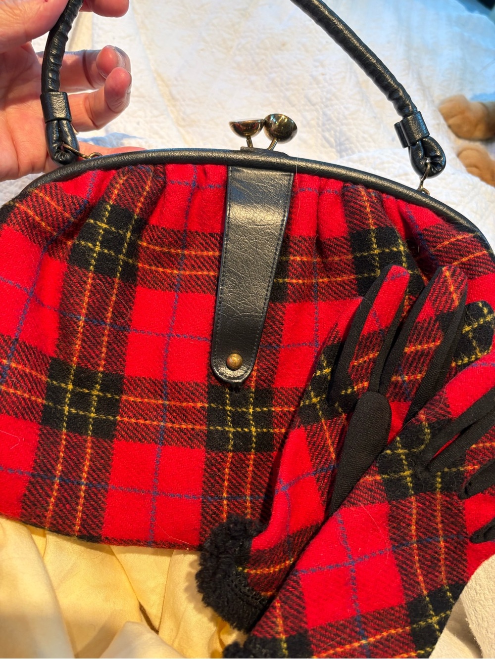 VTG Classic Red Plaid Top-Handle Wool Bag Black Trim Matching Gloves Coin Purse